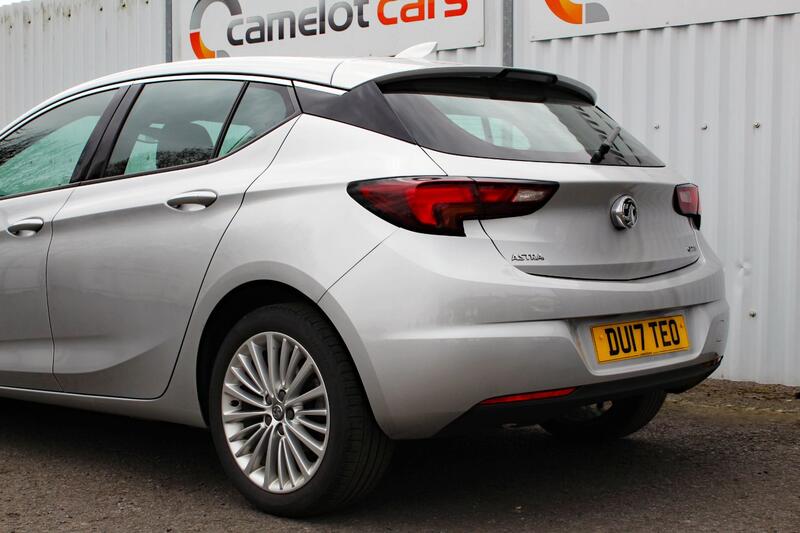 VAUXHALL ASTRA 1.6 CDTi BlueInjection Elite Nav 2017
