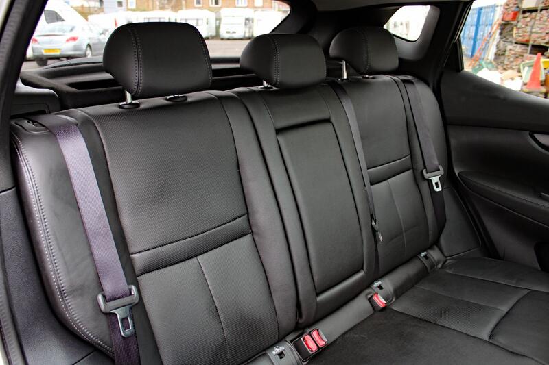 NISSAN QASHQAI 1.5 dCi Tekna 2016