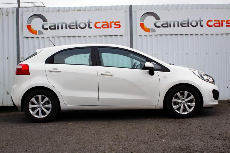 KIA RIO 1.3 VR7 2014