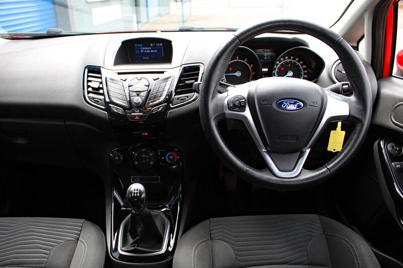 FORD FIESTA 1.0 T EcoBoost Zetec 2016