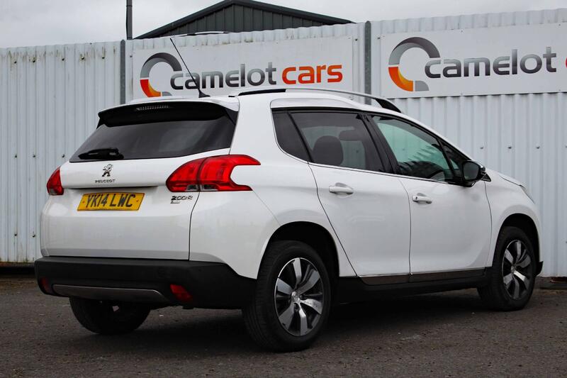 PEUGEOT 2008 1.6 e-HDi Allure 2014
