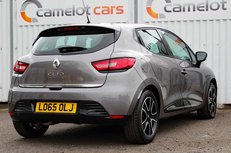RENAULT CLIO 1.2 Dynamique Nav 1.2 16V 75 2015