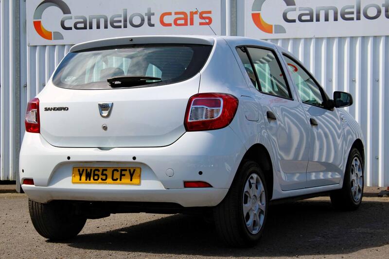 DACIA SANDERO 1.2 Ambiance 1.2 16V 75 2015