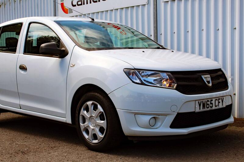 DACIA SANDERO 1.2 Ambiance 1.2 16V 75 2015