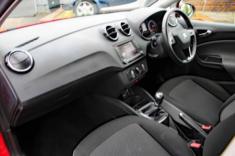 SEAT IBIZA 1.2 TSI SE 2016