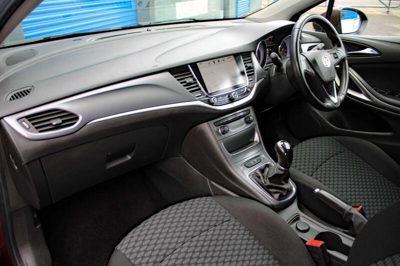 VAUXHALL ASTRA 1.6 CDTi ecoTEC BlueInjection Tech Line Nav 2018