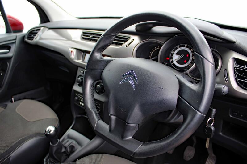 CITROEN C3 1.2 VTi VTR+ 2014