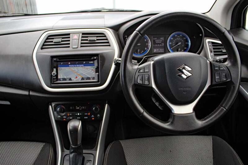 SUZUKI SX4 S-CROSS 1.6 SZ-T 2015