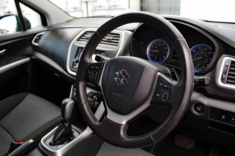 SUZUKI SX4 S-CROSS 1.6 SZ-T 2015
