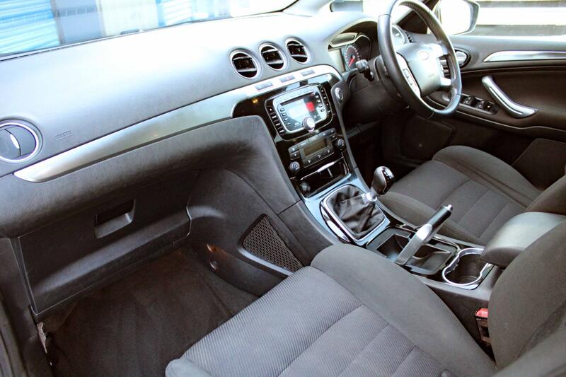 FORD S-MAX 2.0 TDCi Titanium 2013