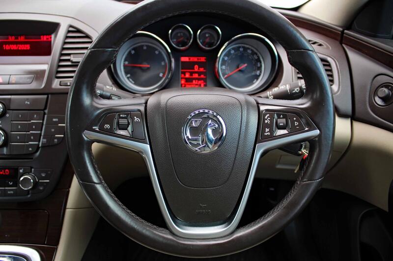 VAUXHALL INSIGNIA 2.0 CDTi Elite 2012