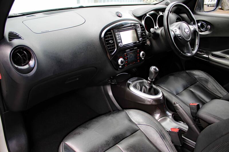 NISSAN JUKE 1.5 dCi 8v Tekna 2014