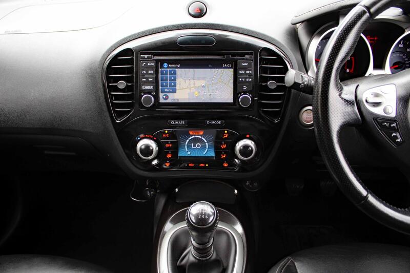 NISSAN JUKE 1.5 dCi 8v Tekna 2014