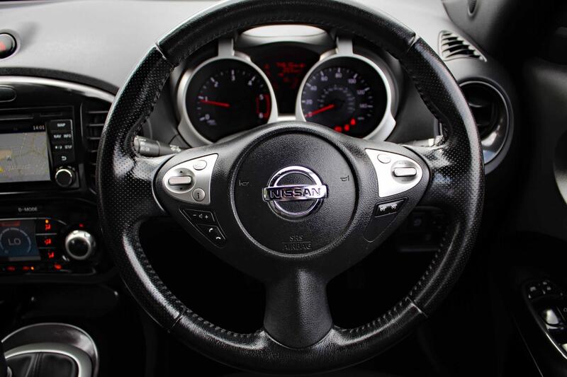 NISSAN JUKE 1.5 dCi 8v Tekna 2014