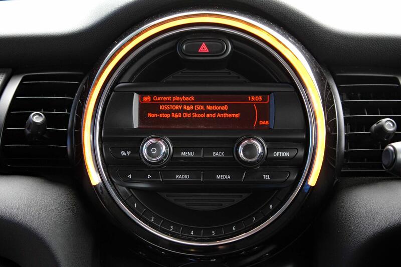 MINI HATCH 1.5 One D 3-Door Hatch 2015