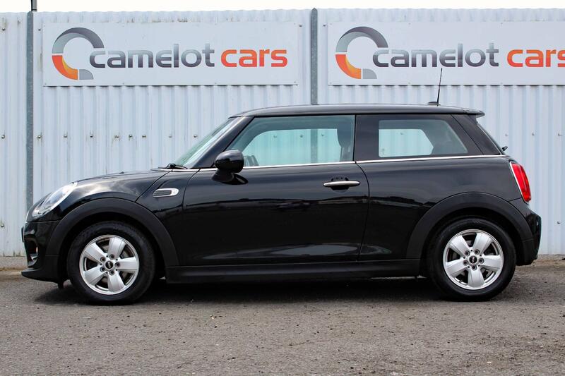 MINI HATCH 1.5 One D 3-Door Hatch 2015