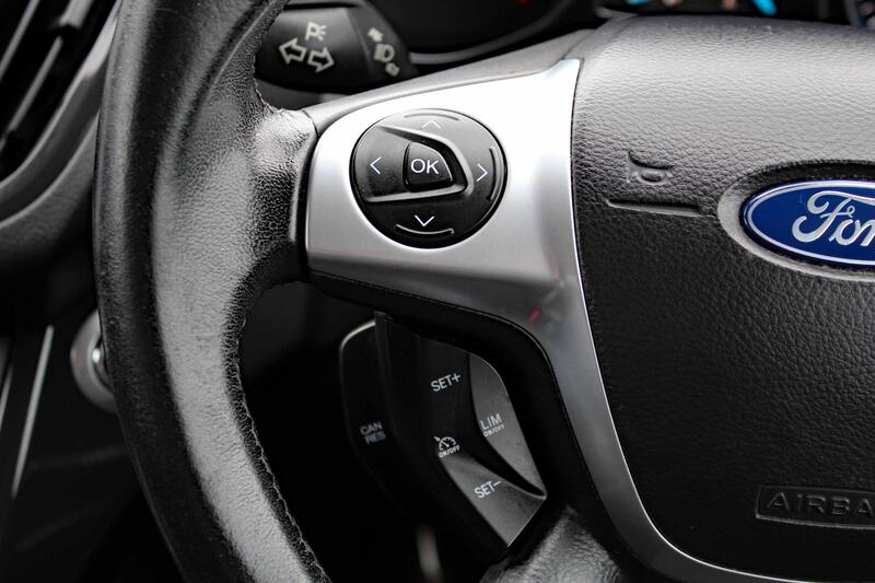 FORD KUGA 1.5 T EcoBoost Titanium 2015