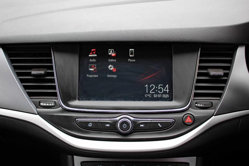 VAUXHALL ASTRA 1.4 i Turbo Design 2017