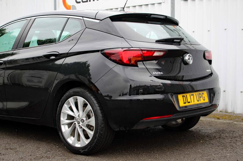 VAUXHALL ASTRA 1.4 i Turbo Design 2017