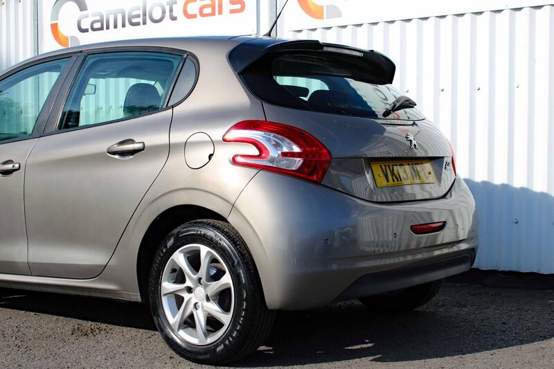 PEUGEOT 208 1.4 e-HDi Active 2013