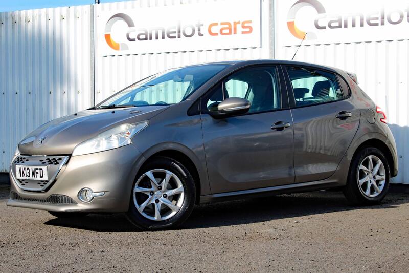 PEUGEOT 208 1.4 e-HDi Active 2013