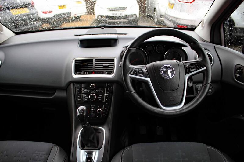 VAUXHALL MERIVA 1.4 i Tech Line 2014