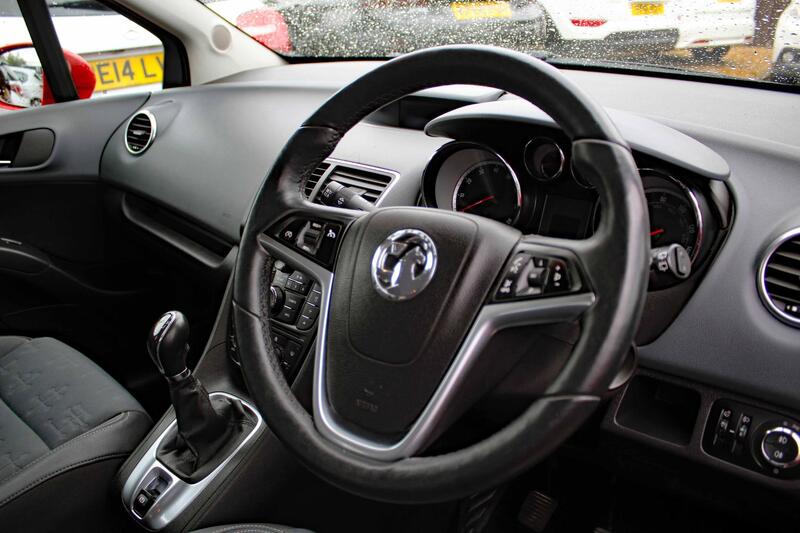 VAUXHALL MERIVA 1.4 i Tech Line 2014