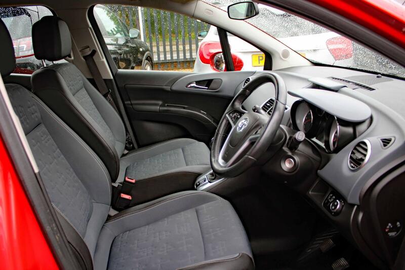 VAUXHALL MERIVA 1.4 i Tech Line 2014