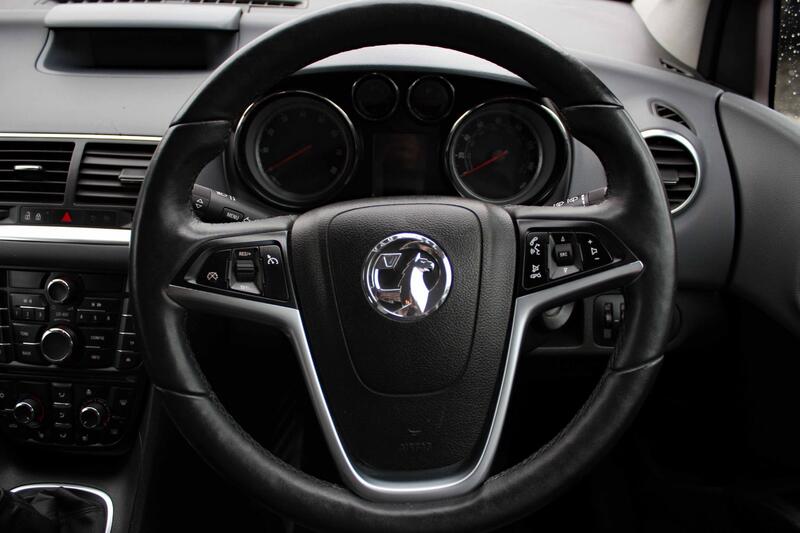 VAUXHALL MERIVA 1.4 i Tech Line 2014