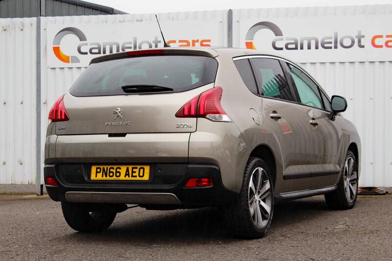 PEUGEOT 3008 1.6 BlueHDi Allure 2016
