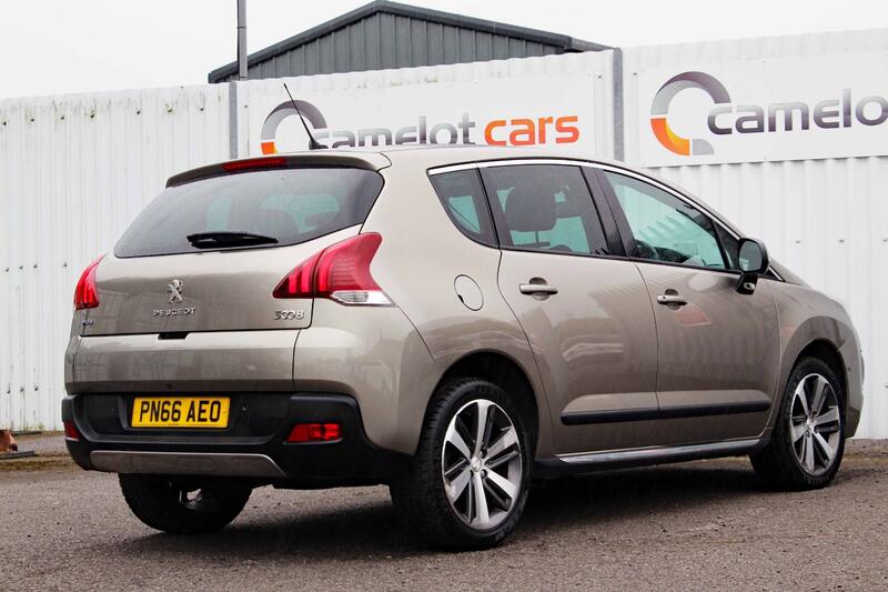PEUGEOT 3008 1.6 BlueHDi Allure 2016