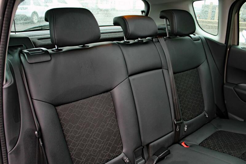 PEUGEOT 3008 1.6 BlueHDi Allure 2016