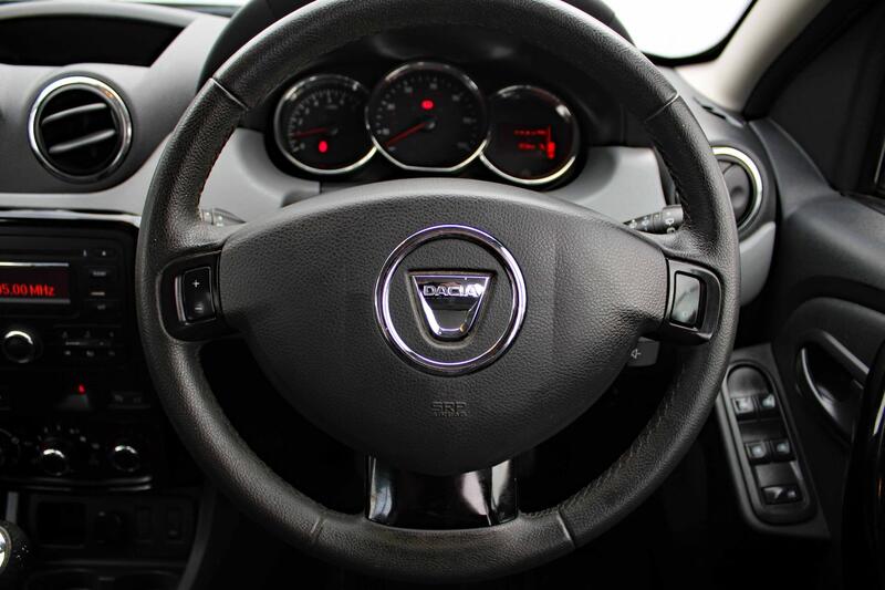 DACIA DUSTER 1.5 Laureate dCi 110 4x2 2015