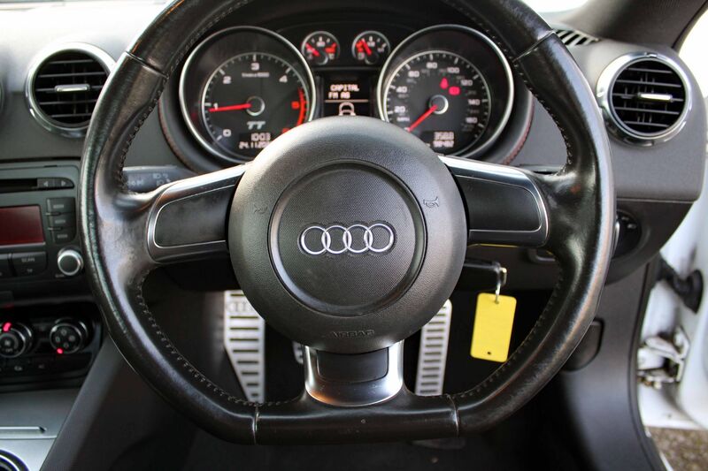 AUDI TT 2.0 TDI QUATTRO 2010