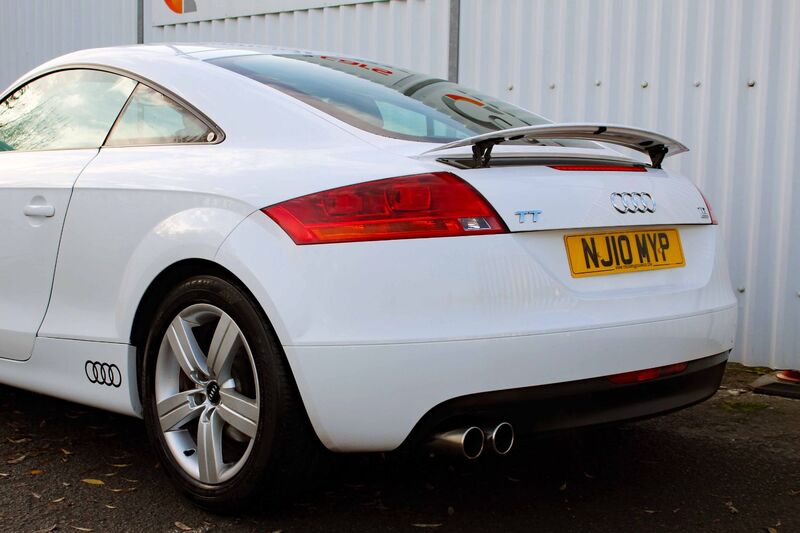 AUDI TT 2.0 TDI QUATTRO 2010