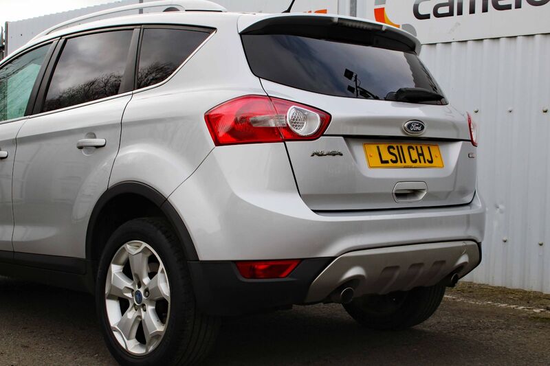 FORD KUGA 2.0 ZETEC TDCI 2011