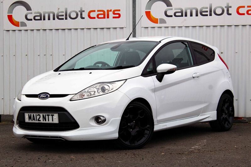 FORD FIESTA 1.6 METAL 2012