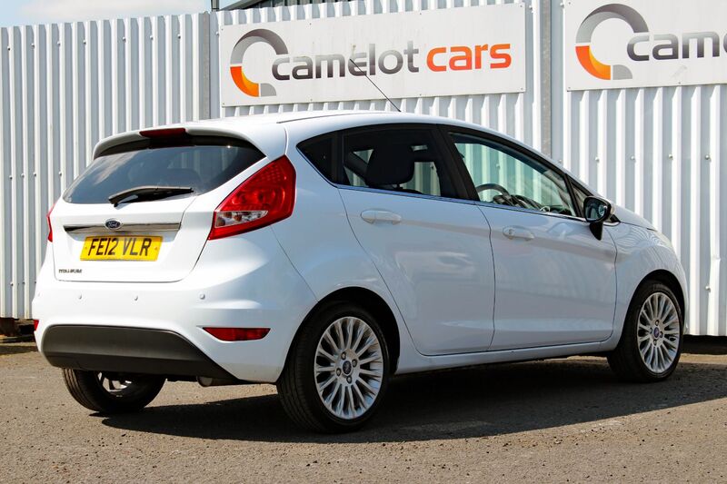 FORD FIESTA 1.4 TITANIUM TDCI 2012