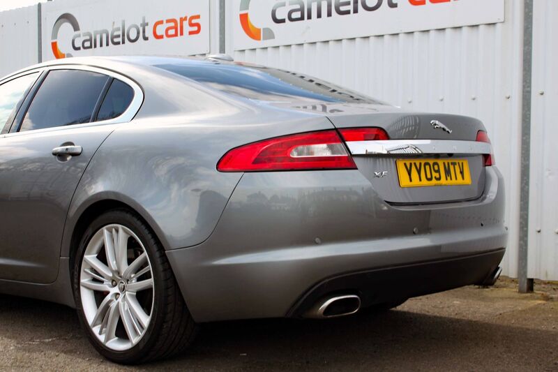 JAGUAR XF 3.0 PORTFOLIO V6 2009