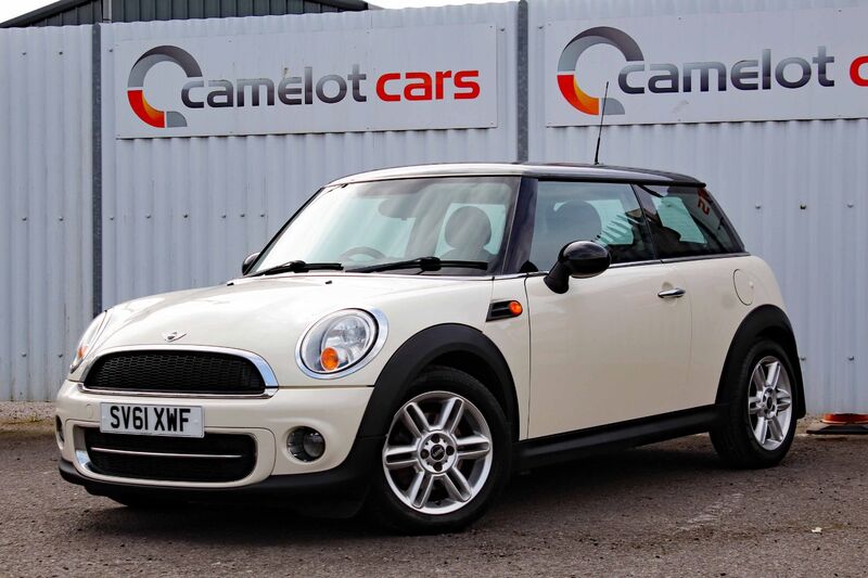 MINI HATCH COOPER 1.6 D 2011