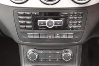 MERCEDES-BENZ B CLASS