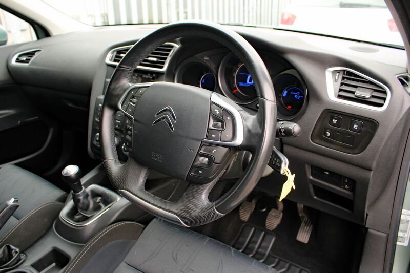 CITROEN C4 1.6 VTI VTR+ 2011