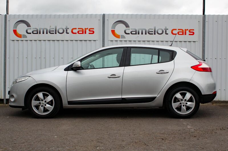 RENAULT MEGANE 1.9 DCI DYNAMIQUE TOMTOM 2011