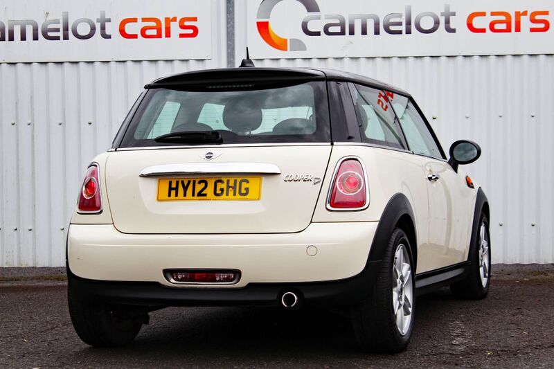 MINI HATCH COOPER 1.6 COOPER D 2012