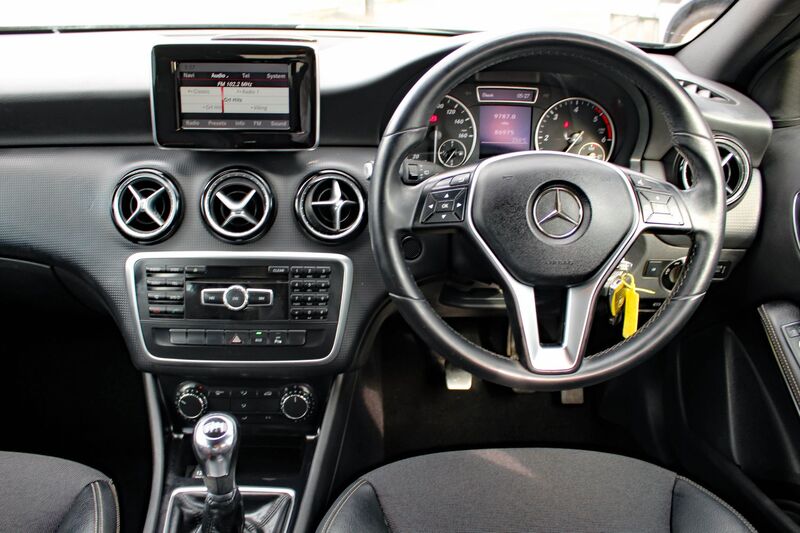 MERCEDES-BENZ A CLASS 1.5 A180 SE CDI 2013