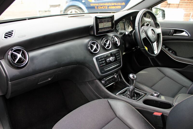 MERCEDES-BENZ A CLASS 1.5 A180 SE CDI 2013