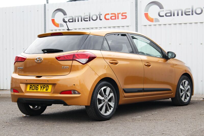 HYUNDAI I20 1.4 PREMIUM SE CRDI 2016