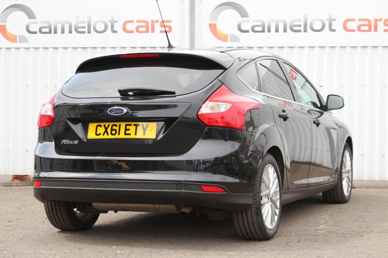 FORD FOCUS 1.6 ZETEC 2011