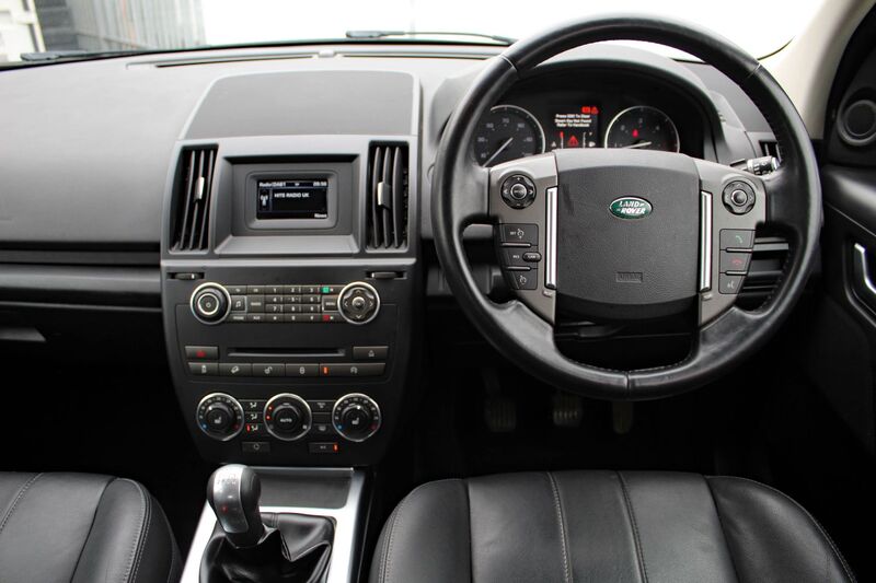 LAND ROVER FREELANDER 2 2.2 GS TD4 2014