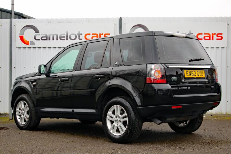 LAND ROVER FREELANDER 2 2.2 TD4 BLACK + WHITE 2013